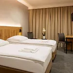 Zawisza 3* Bydgoszcz
