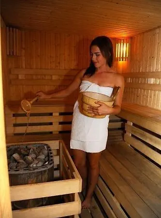 兹瓦斯艾酒店 3* 比得哥什