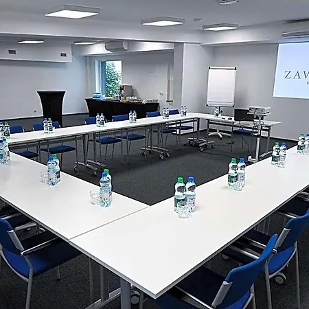 Zawisza 3*