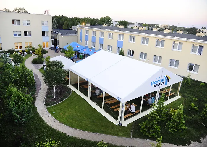 Zawisza 3* Bydgoszcz