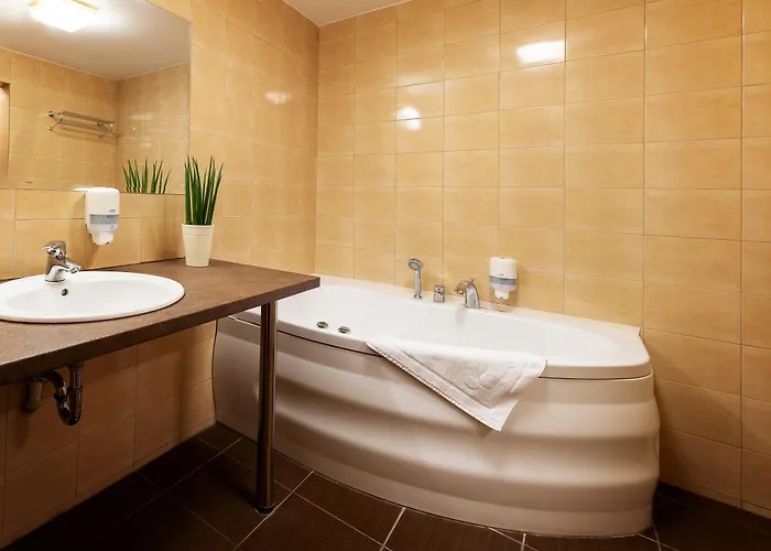 Zawisza 3* Bydgoszcz